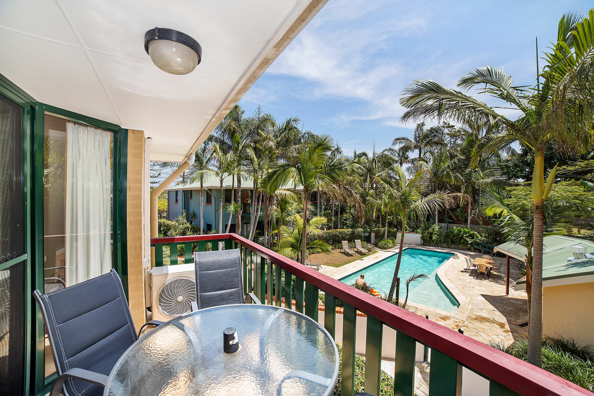 The Crest Byron Bay Aparthotel Kültér fotó